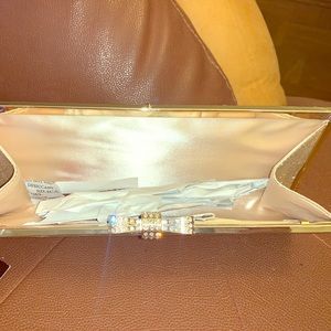 Evening clutch: 2 for the price of one!